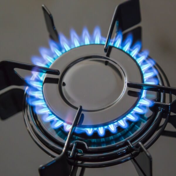 Cocina a Gas James 4 Hornallas Titanium Con Mesada De Vidrio C 690 V TITANIUM
