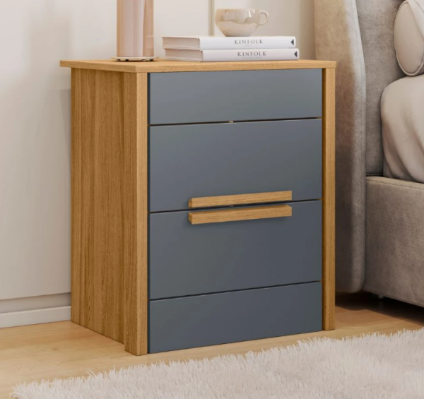 Mesa de luz Dhara en color marrón y negro con 2 cajones y estante, diseño moderno para dormitorio