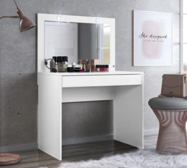 Tocador blanco estilo vintage con espejo, cubierta de madera natural y cajonera para dormitorio elegante